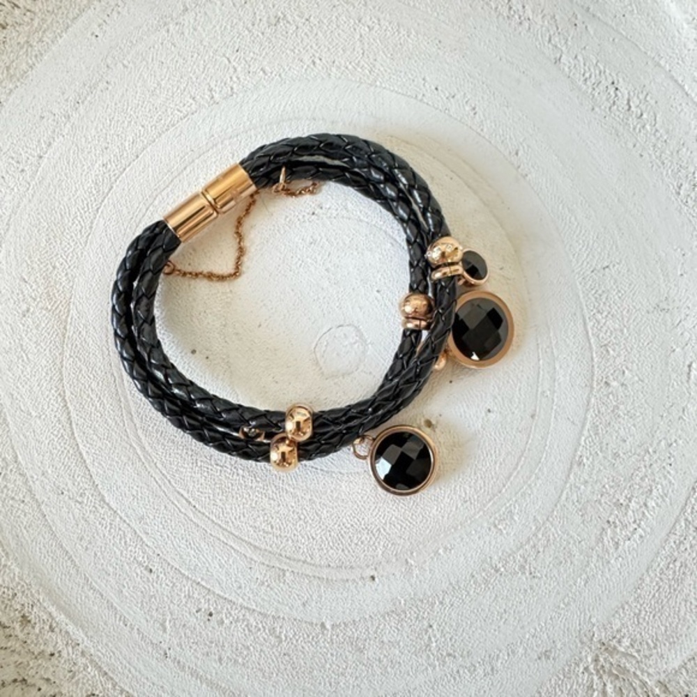 Folli Follie Black and Gold Bracelet